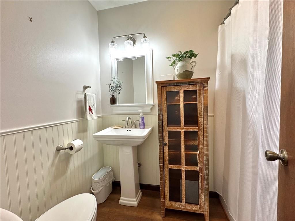 100 Elm Street — photo 13