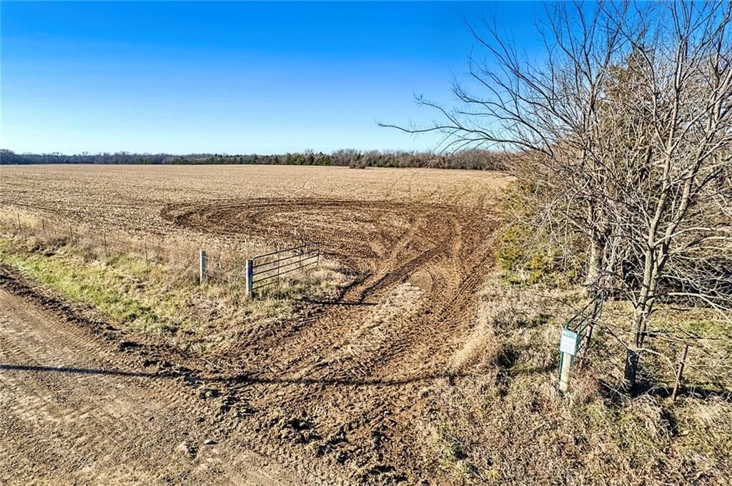 548 Kingman Road — photo 47