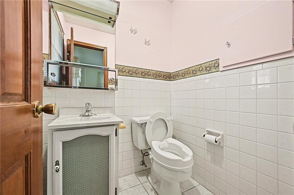 112 Helen Street — photo 13
