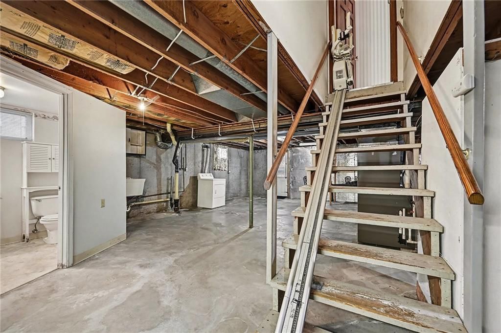 112 Helen Street — photo 18