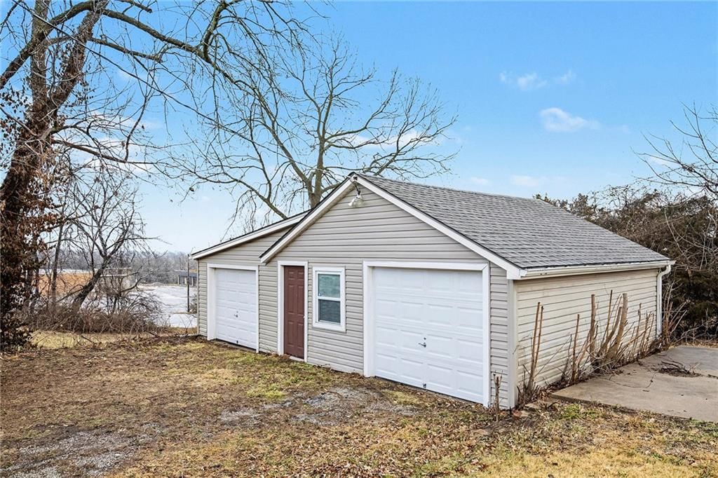 5131 N Lister Avenue — photo 5