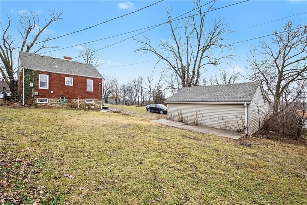 5131 N Lister Avenue — photo 25