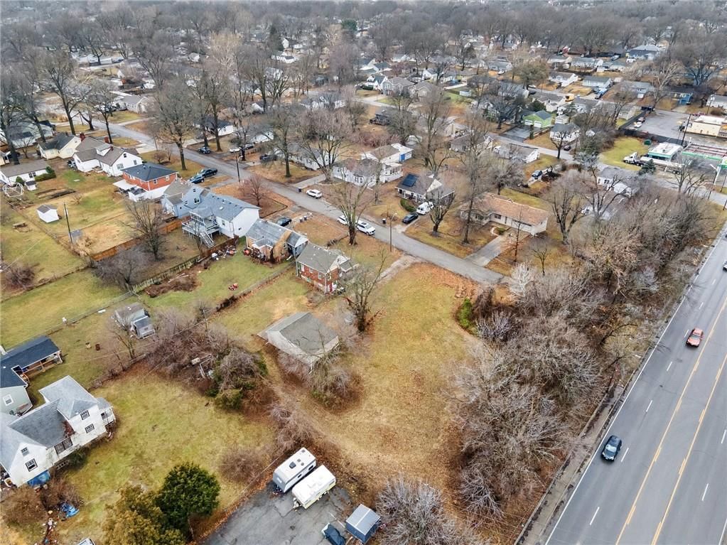 5131 N Lister Avenue — photo 29