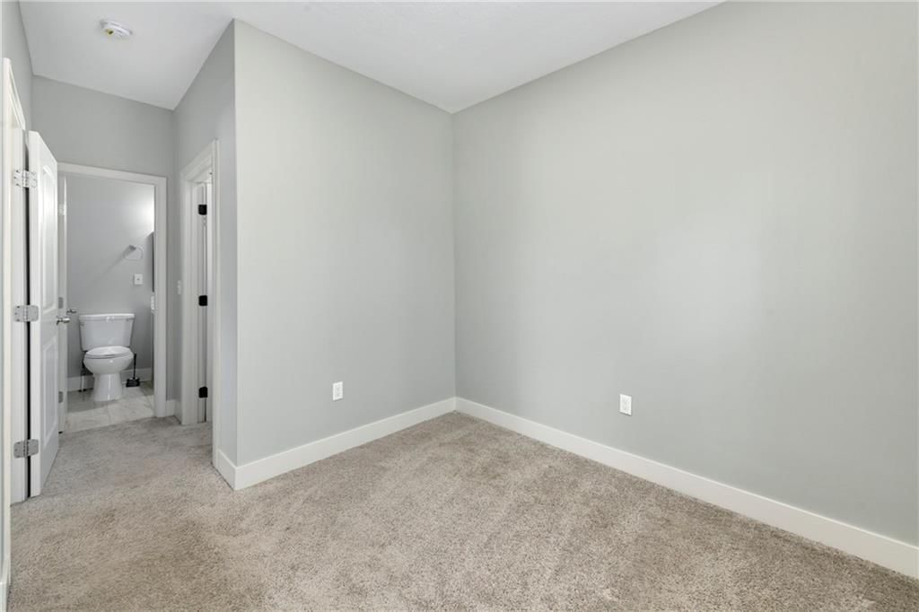 2717 N Allis Street — photo 10