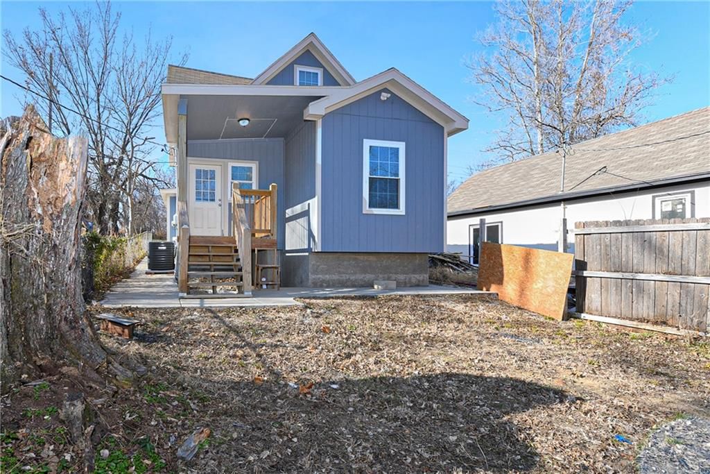 2717 N Allis Street — photo 17