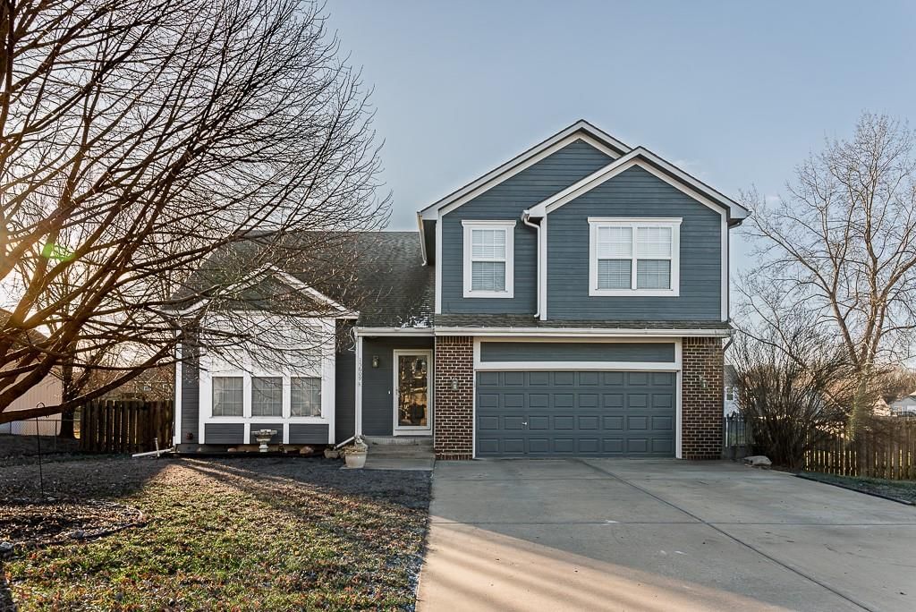 15609 Pebble Terrace, Basehor, KS