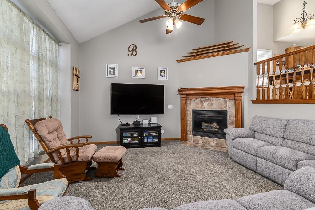 15609 Pebble Terrace — photo 4