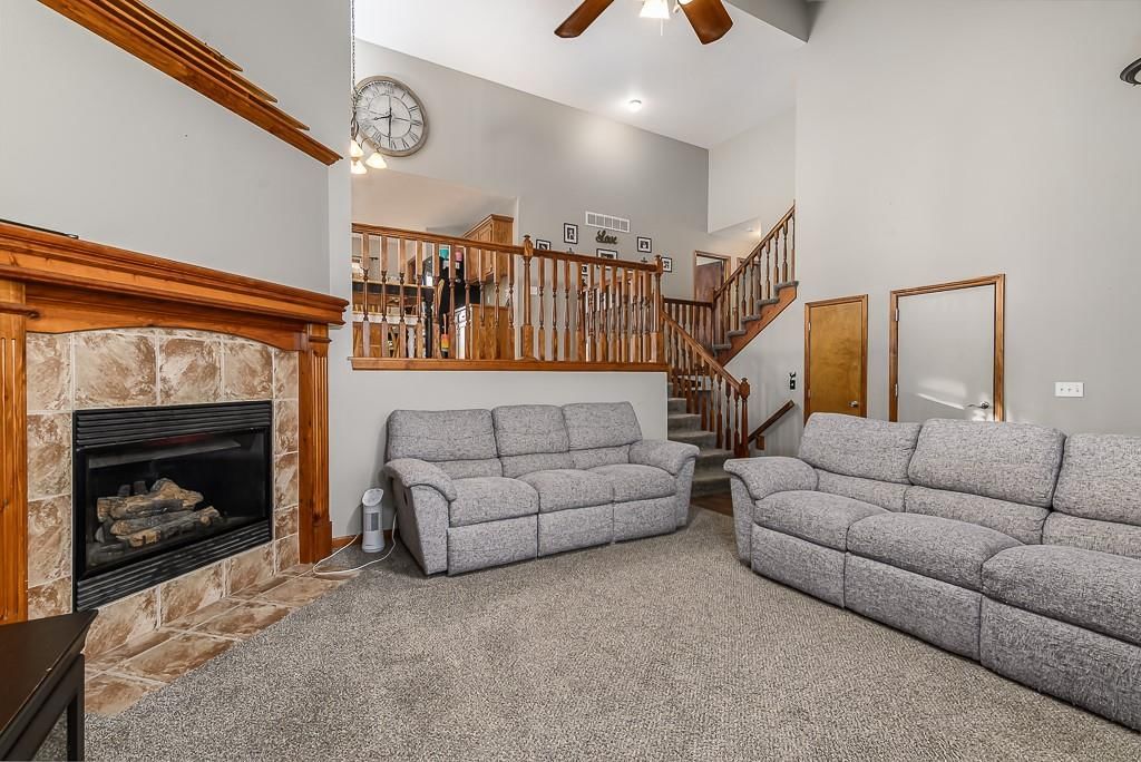 15609 Pebble Terrace — photo 5