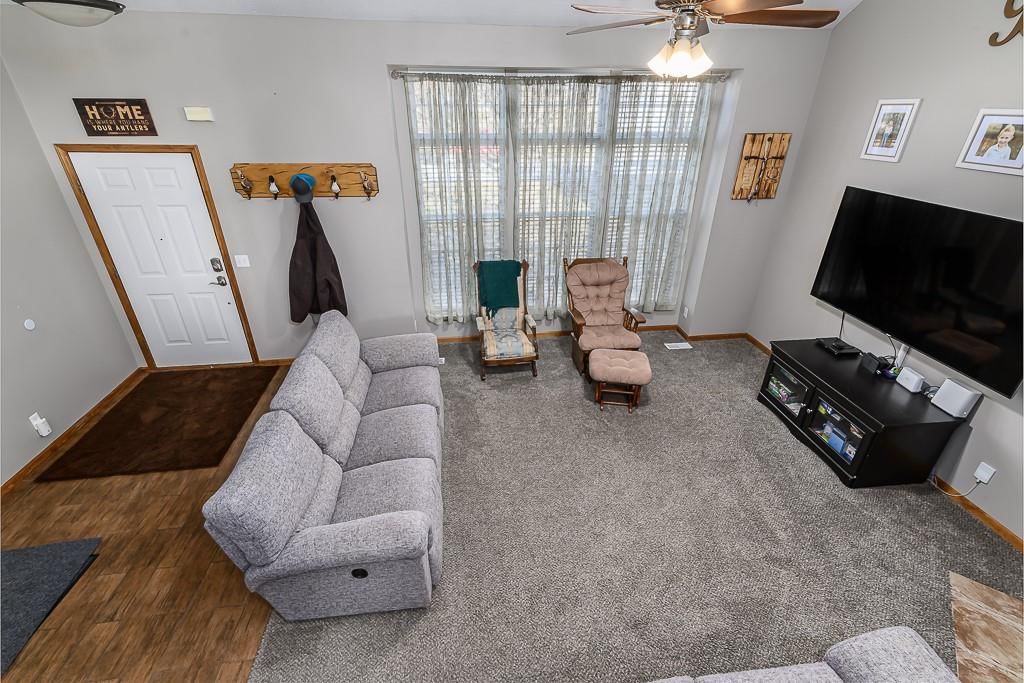 15609 Pebble Terrace — photo 6