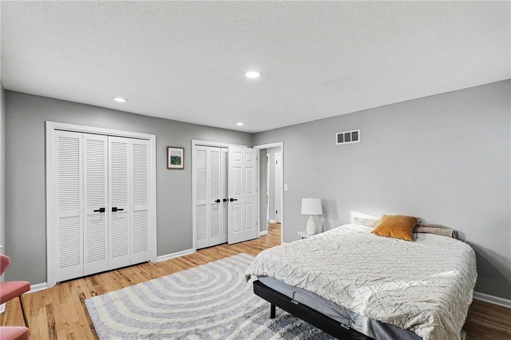 12414 Valley Brook Drive — photo 18