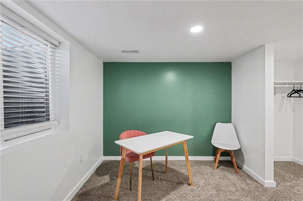 12414 Valley Brook Drive — photo 37