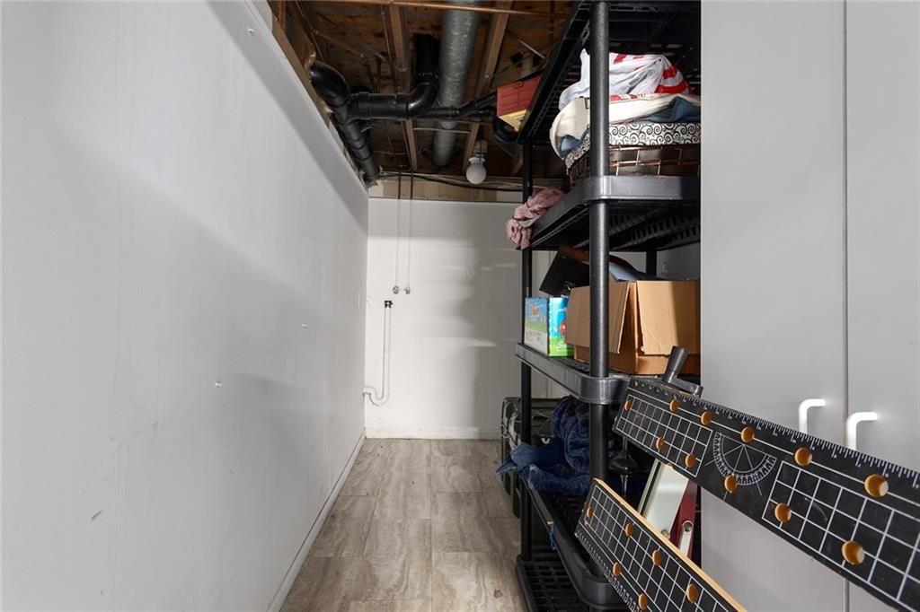 2706 Maple Avenue — photo 27