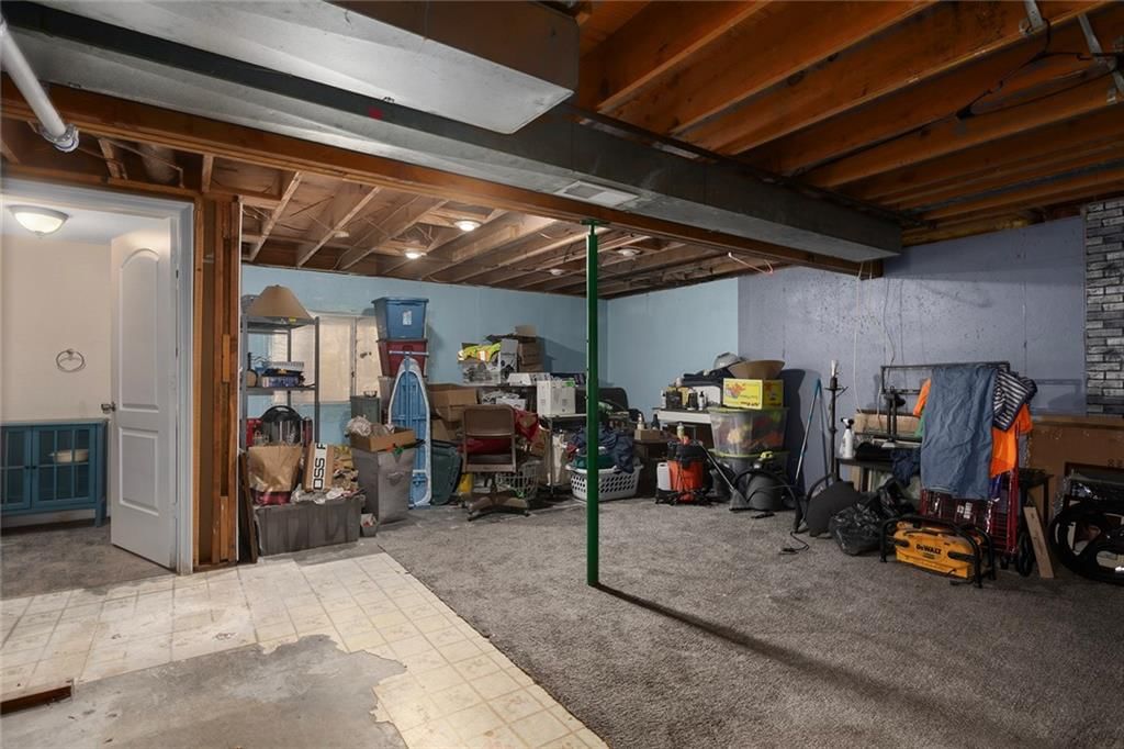 2706 Maple Avenue — photo 37