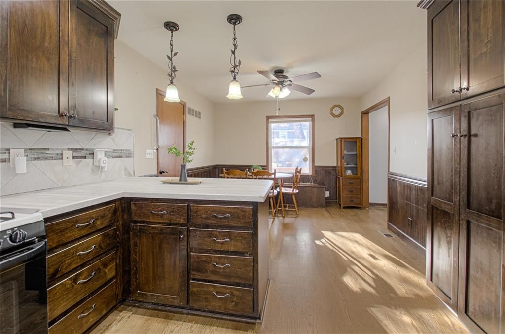 33500 Valleyview Street — photo 10
