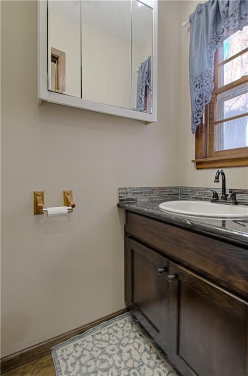 33500 Valleyview Street — photo 12