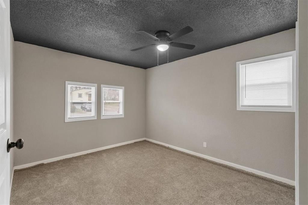 7337 College Avenue — photo 12