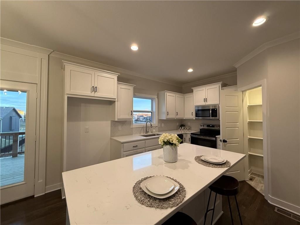 6000 NE 118th Street — photo 14