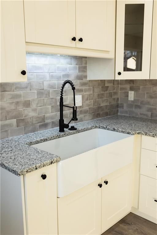 129 N Neconi Avenue — photo 18