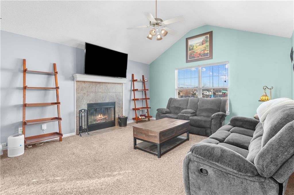 521 SW Lakeview Drive — photo 10