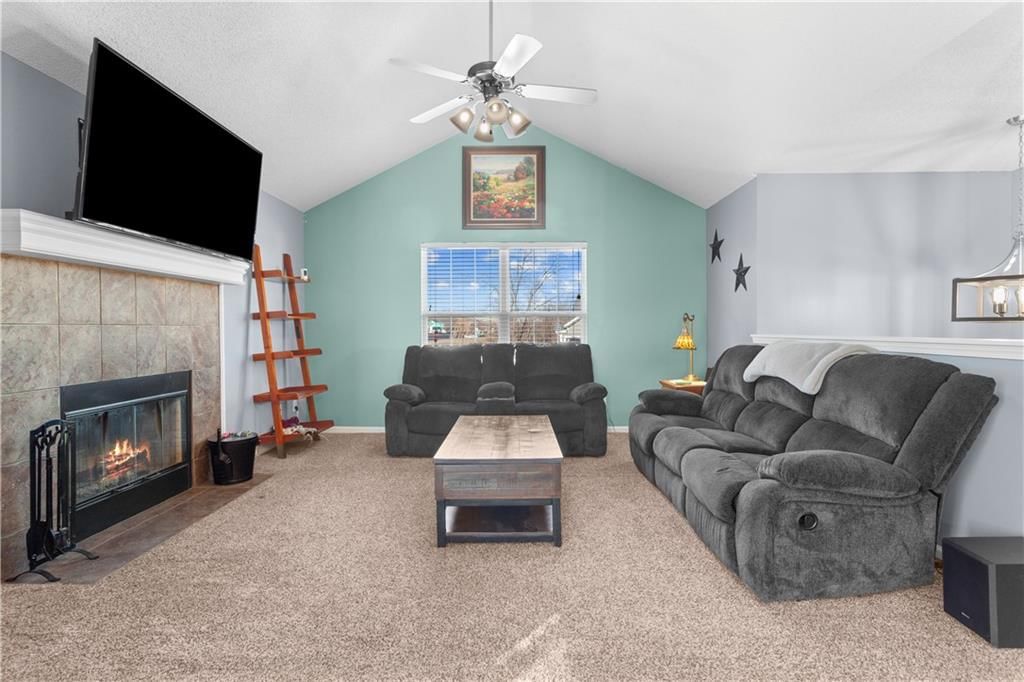 521 SW Lakeview Drive — photo 11