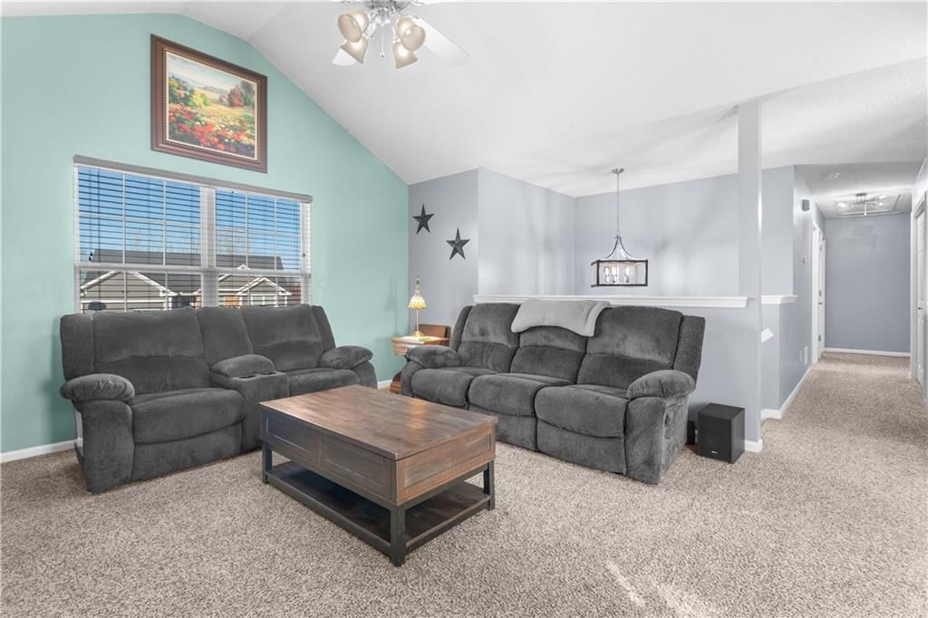 521 SW Lakeview Drive — photo 12