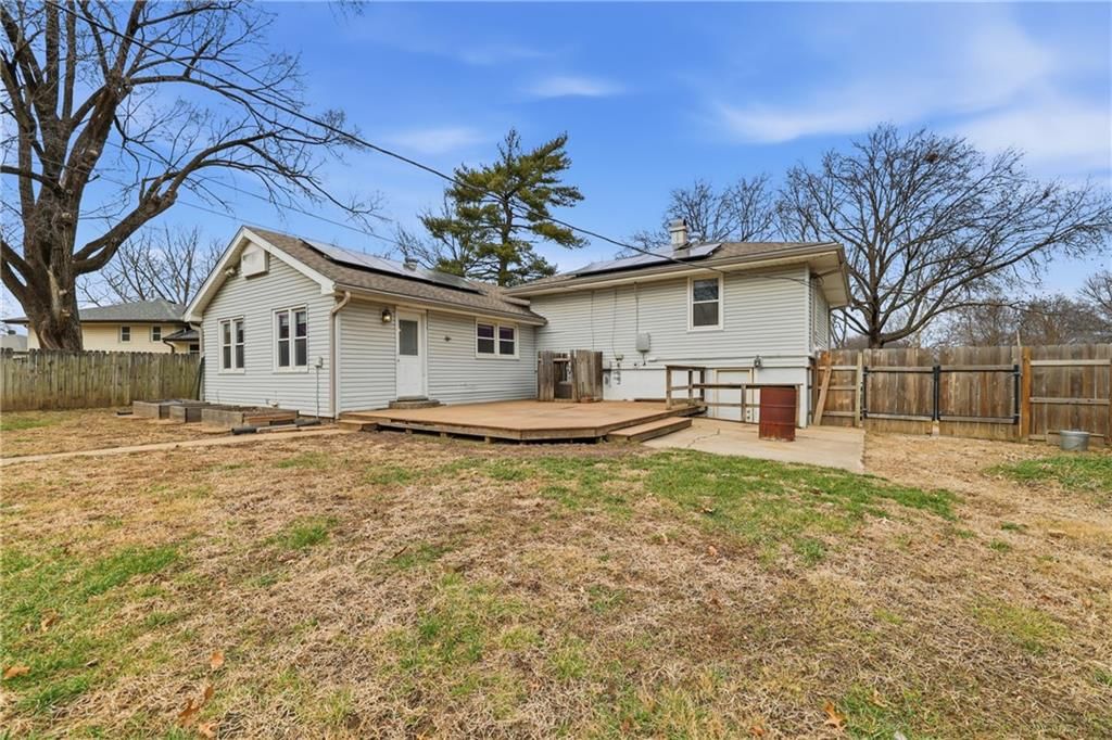 8707 E 85th Street — photo 31