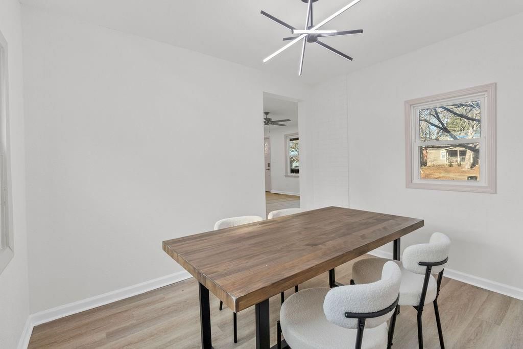 1223 W 32nd Street — photo 20