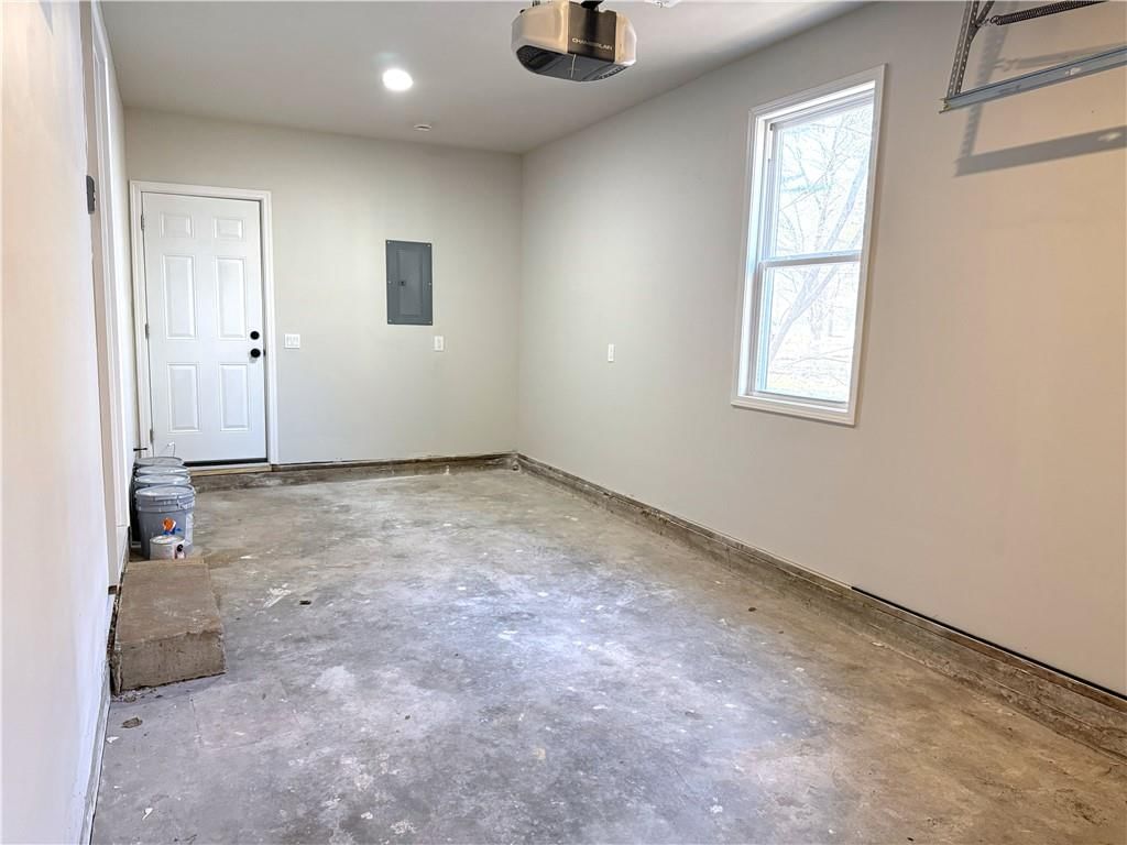 9003 E 75th Street — photo 15