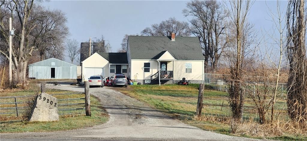 39202 E US 24 Highway, Sibley, MO