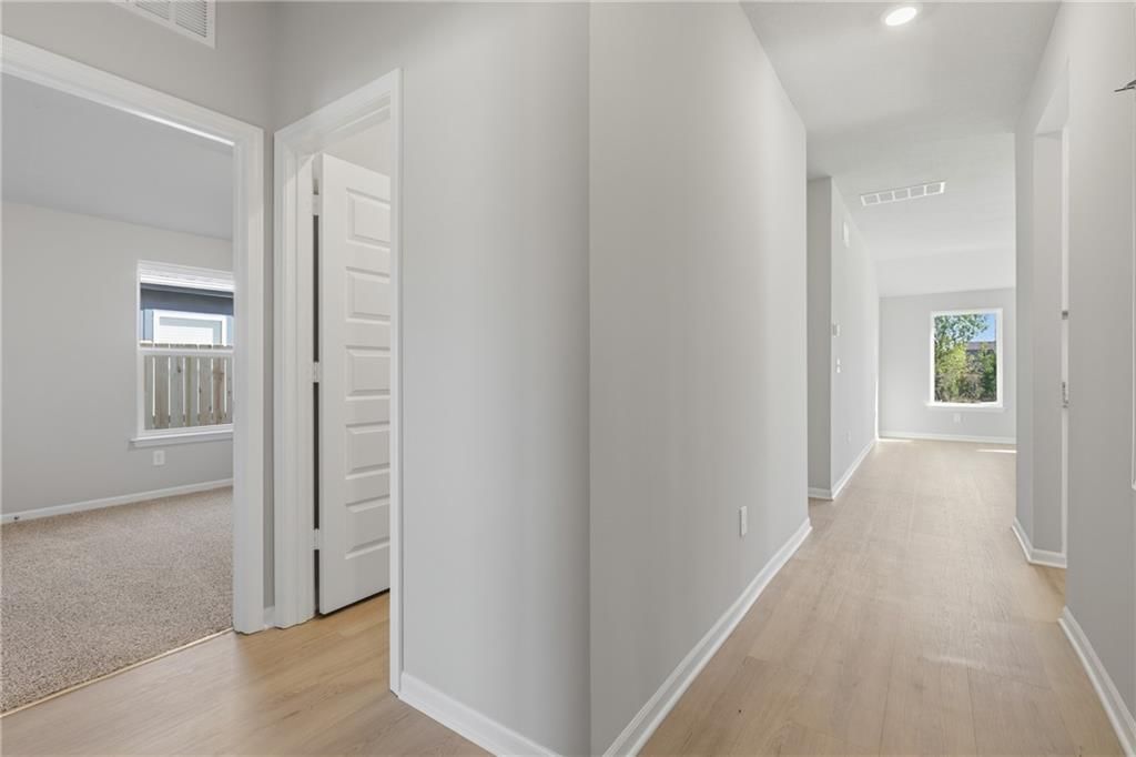 533 N Persimmon Street — photo 6