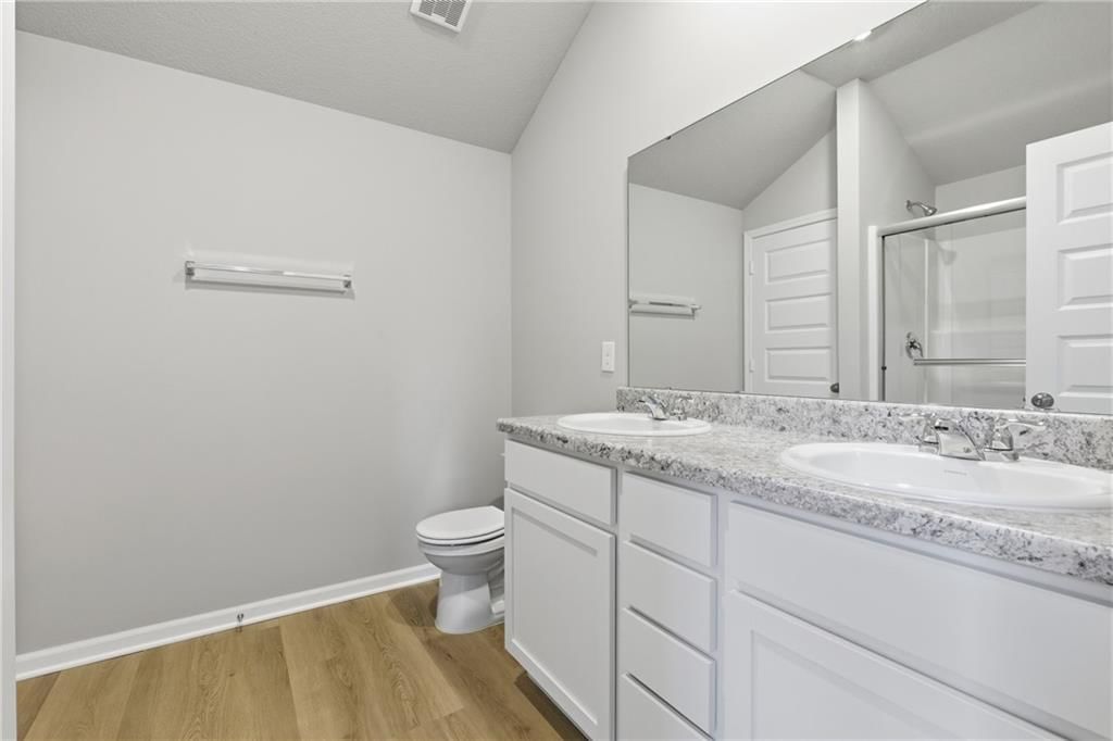 533 N Persimmon Street — photo 17