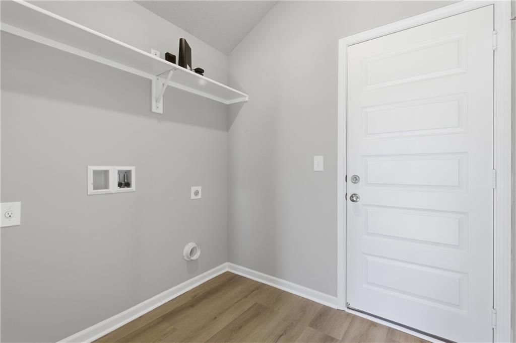 533 N Persimmon Street — photo 24