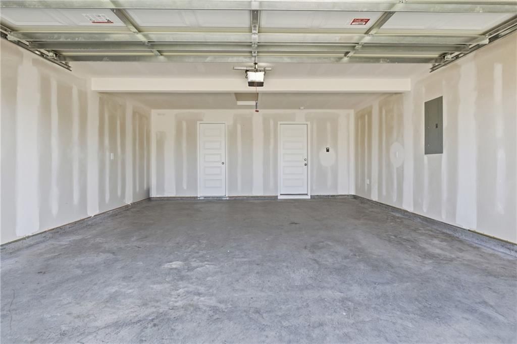 533 N Persimmon Street — photo 27