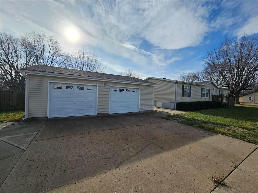 6601 Ridgeway Street — photo 3