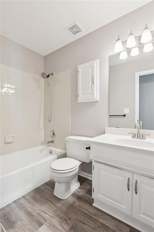 821 NE COLLEEN Drive — photo 31