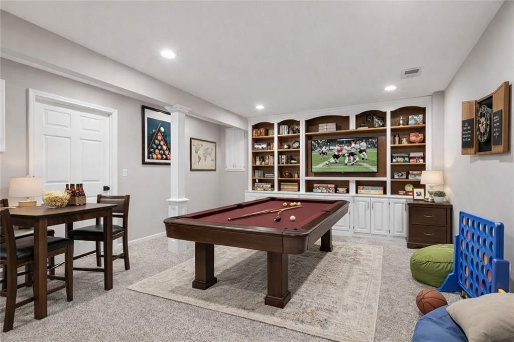 821 NE COLLEEN Drive — photo 43