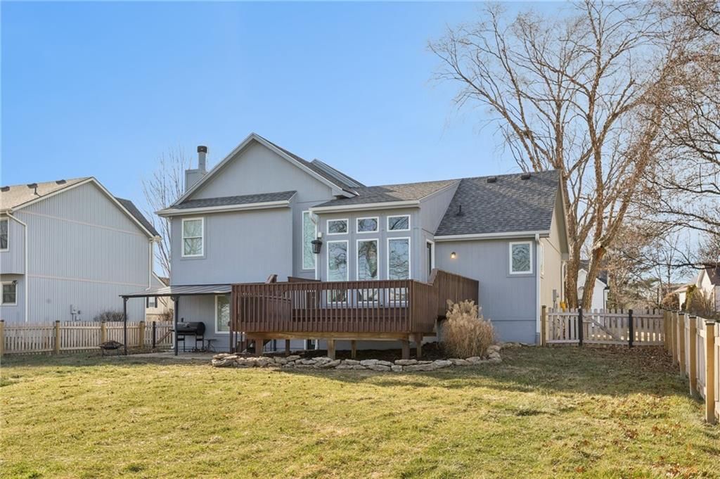 821 NE COLLEEN Drive — photo 47