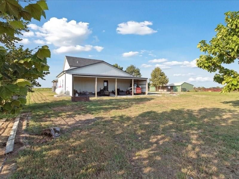 6239 NW County Road 4002 N/A — photo 5