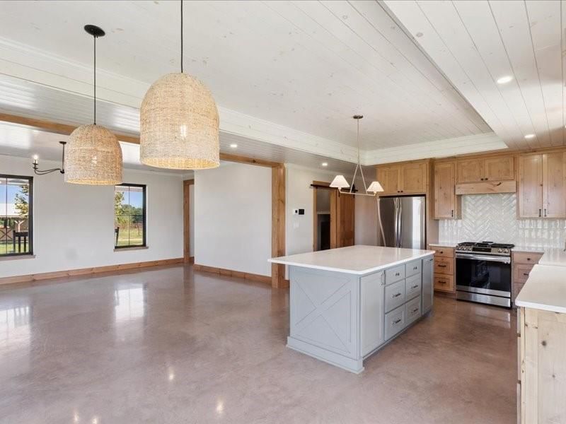 6239 NW County Road 4002 N/A — photo 9