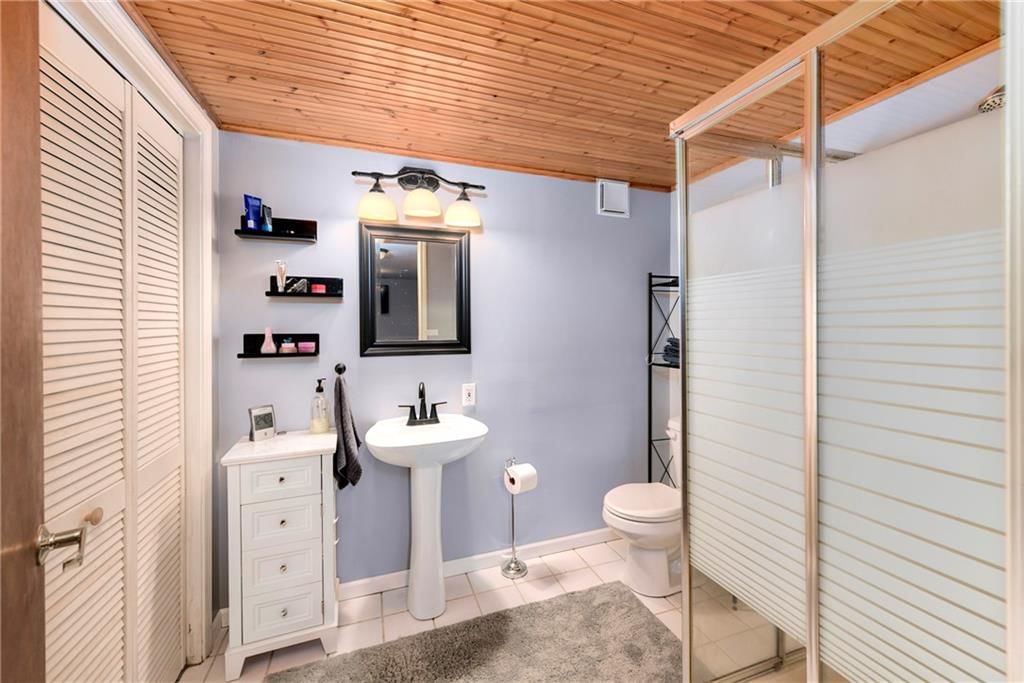 2504 NW Leann Drive — photo 33