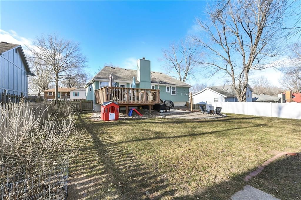 2504 NW Leann Drive — photo 38