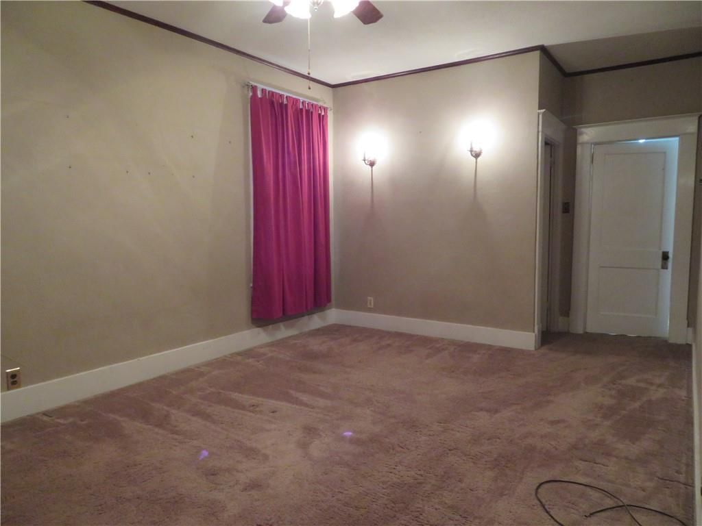 310 E Kaskaskia Street — photo 13