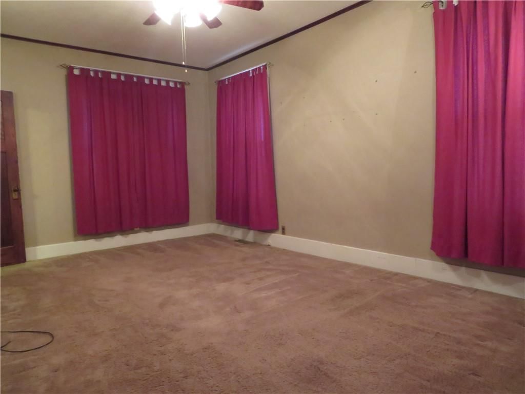 310 E Kaskaskia Street — photo 14