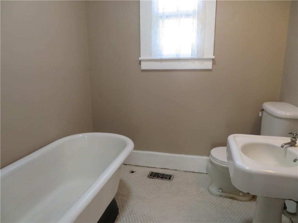 310 E Kaskaskia Street — photo 19
