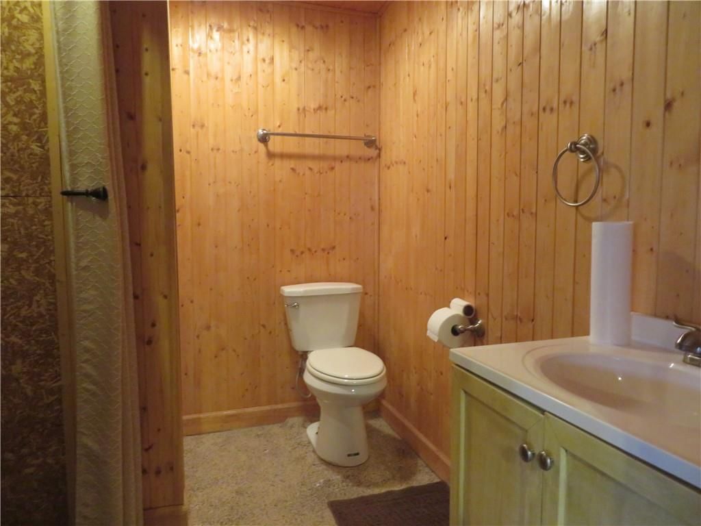 310 E Kaskaskia Street — photo 22