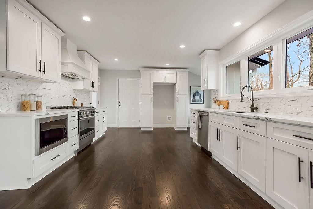 6914 Glenwood Street — photo 11