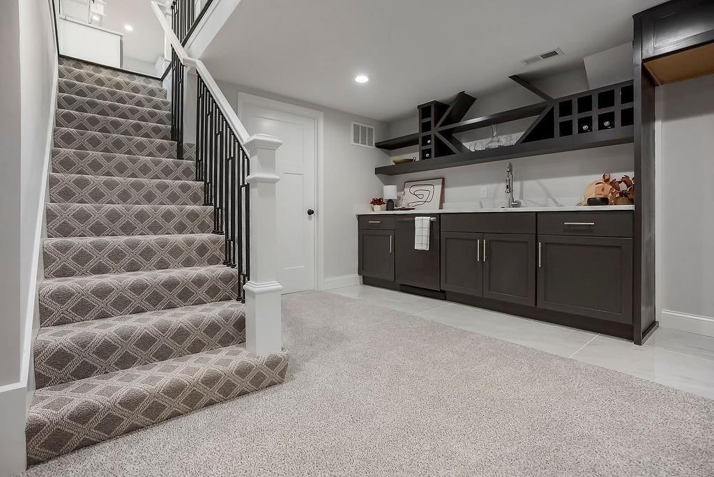 6914 Glenwood Street — photo 27