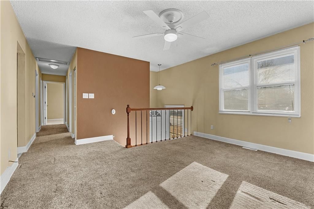 208 Manor Lane — photo 7