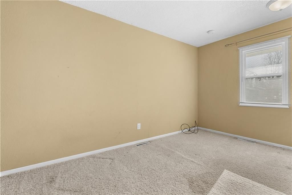 208 Manor Lane — photo 17
