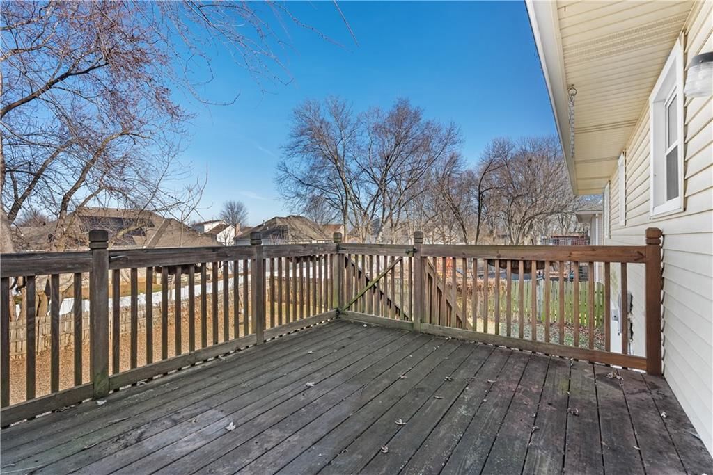 208 Manor Lane — photo 26